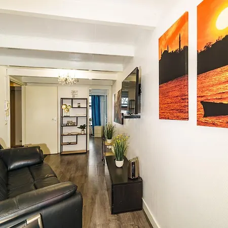 Heart Station Appartement *